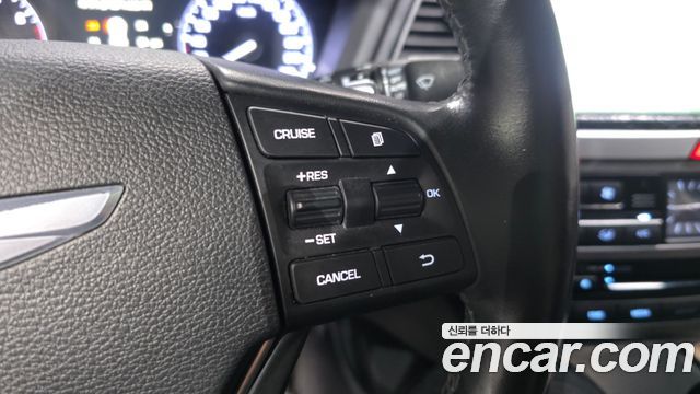 Hyundai Genesis 2016 — photo 38