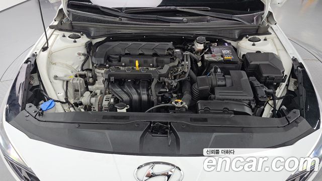 Hyundai AVANTE 2021 — photo 6