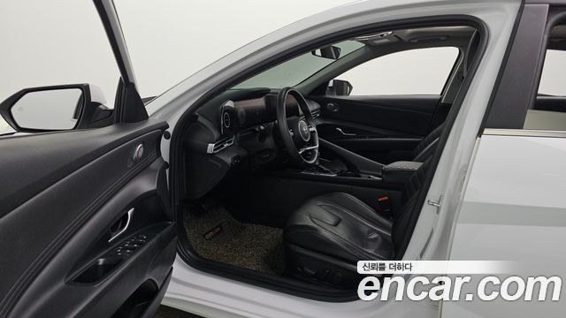 Hyundai AVANTE 2021 — photo 10