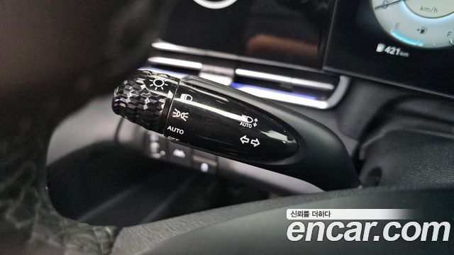 Hyundai AVANTE 2021 — photo 15