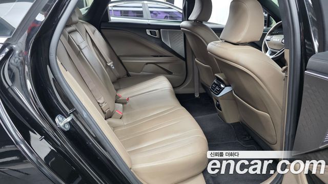Kia K8 2022 — photo 12