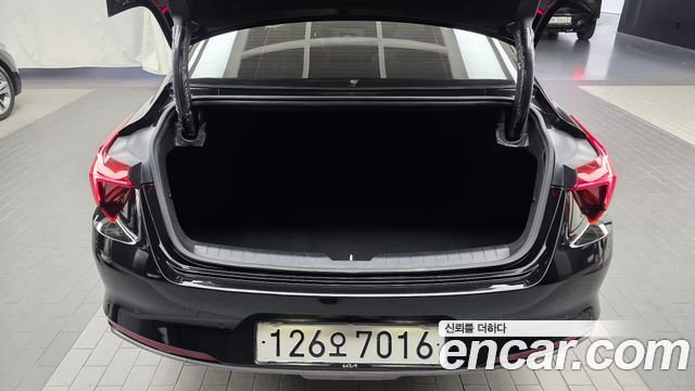 Kia K8 2022 — photo 20