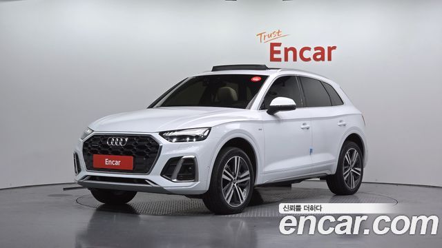 Audi Q5 2023 — photo 1
