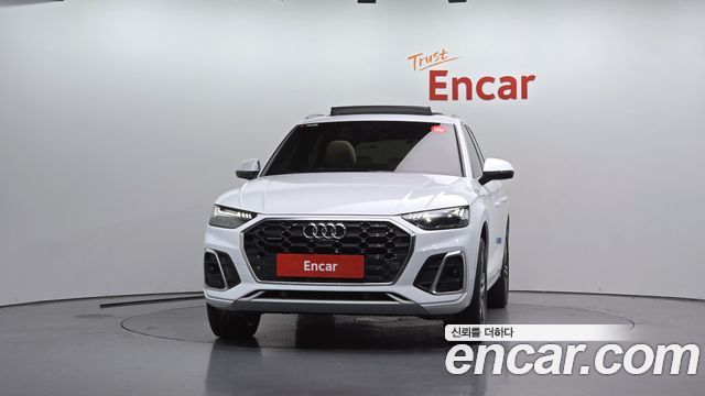 Audi Q5 2023 — photo 3
