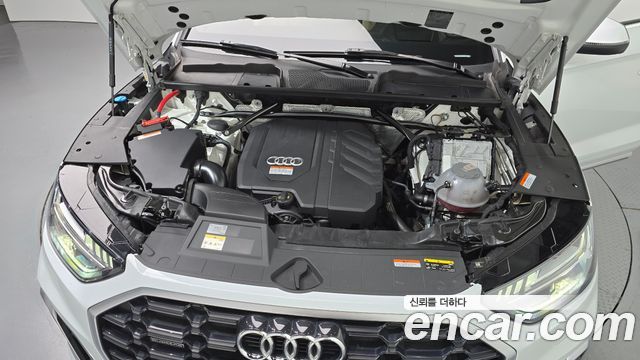 Audi Q5 2023 — photo 6