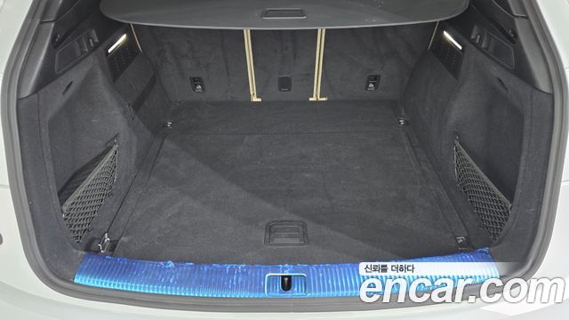 Audi Q5 2023 — photo 16