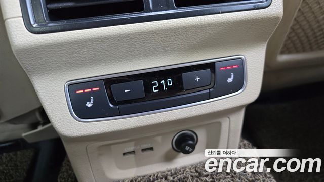 Audi Q5 2023 — photo 18