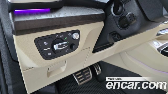 Audi Q5 2023 — photo 19