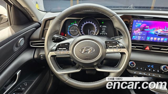 Hyundai AVANTE 2023 — photo 19