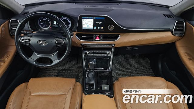 Hyundai Grandeur 2017 — photo 10