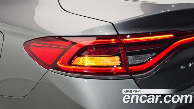 Hyundai Grandeur 2017 — photo 9
