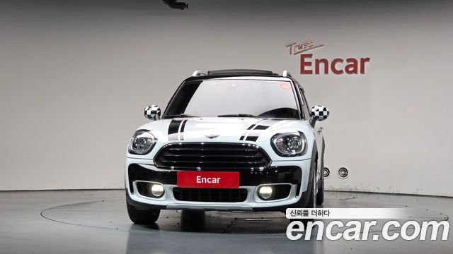 Mini Countryman 2019 — photo 3