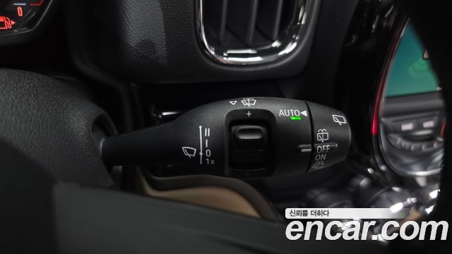 Mini Countryman 2019 — photo 19