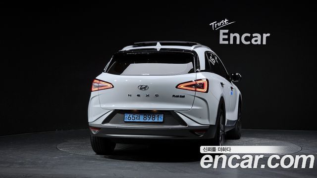Hyundai Nexo 2023 — photo 4