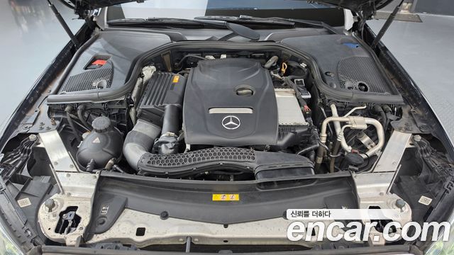 Mercedes-Benz E-Class 2018 — photo 6
