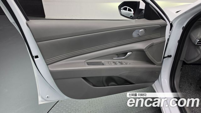 Hyundai AVANTE 2024 — photo 14