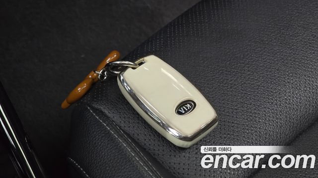 Kia Stonic 2018 — photo 22