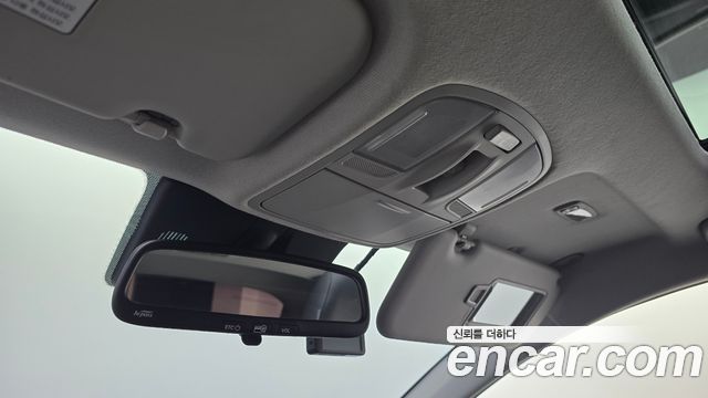 Kia Stonic 2018 — photo 27