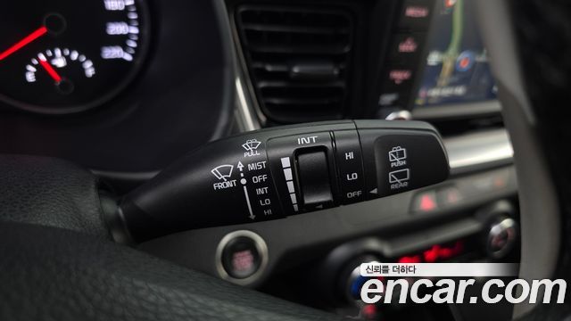 Kia Stonic 2018 — photo 30