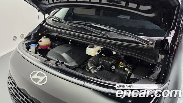 Hyundai Staria 2022 — photo 6