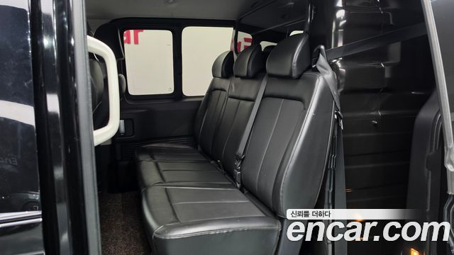 Hyundai Staria 2022 — photo 17