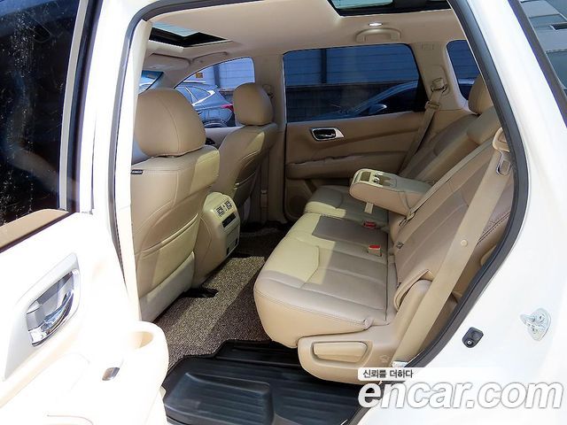 Nissan Pathfinder 2016 — photo 6