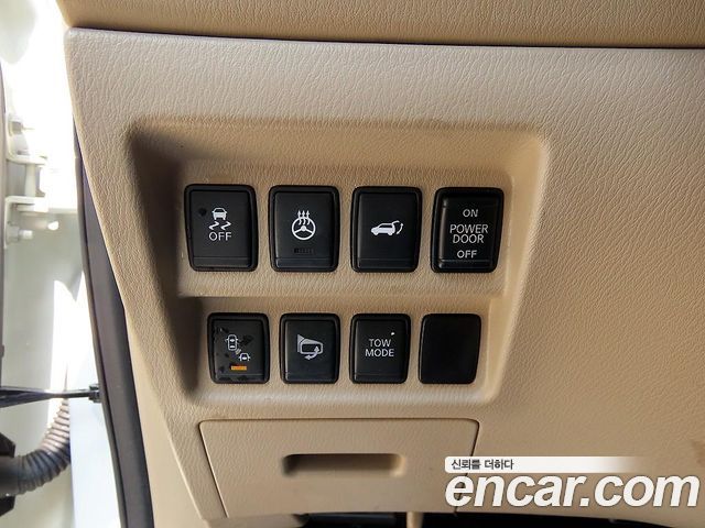 Nissan Pathfinder 2016 — photo 13