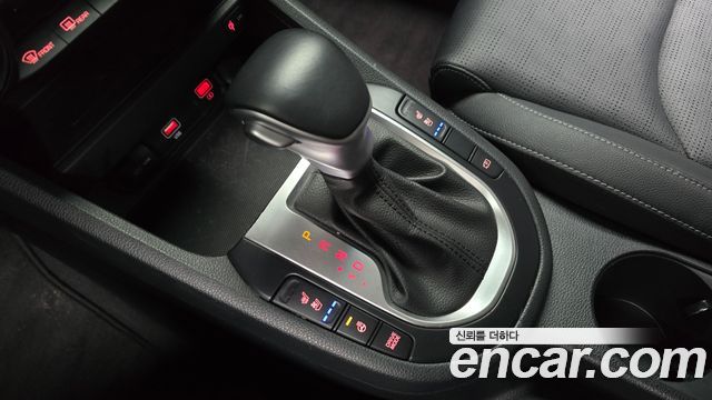 Kia K3 2022 — photo 12