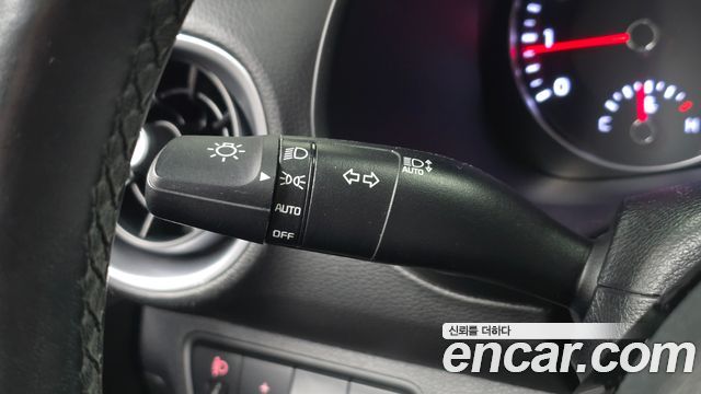 Kia K3 2022 — photo 23