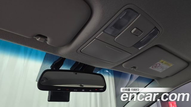 Kia K3 2022 — photo 27