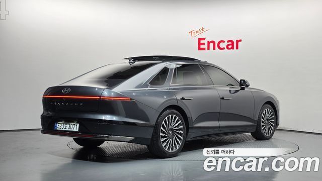 Hyundai Grandeur 2023 — photo 2