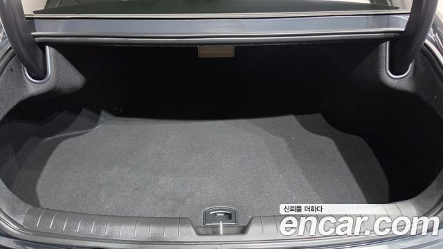 Hyundai Grandeur 2023 — photo 26