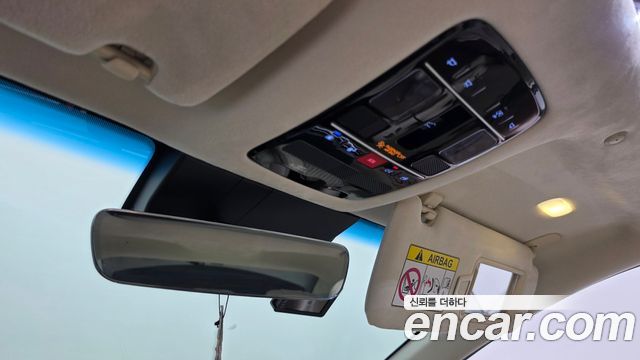 Hyundai Grandeur 2023 — photo 28
