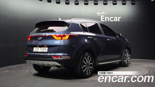 Kia Sportage 2017 — photo 2