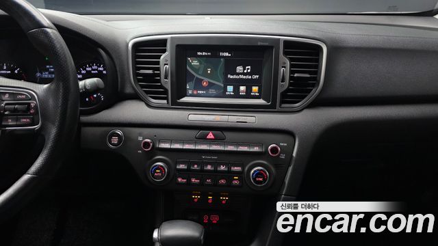 Kia Sportage 2017 — photo 14