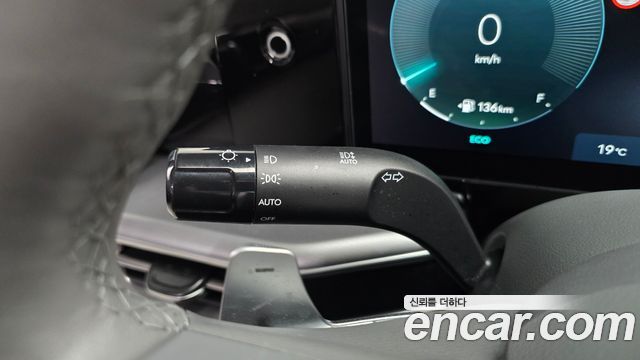 Hyundai Grandeur 2023 — photo 28