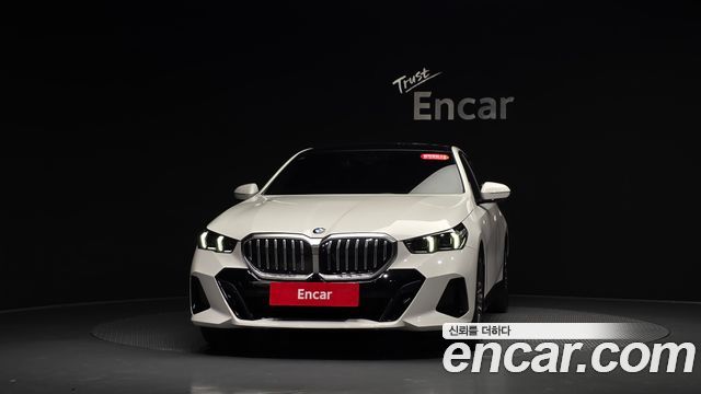 BMW 5-Series 2024 — photo 3