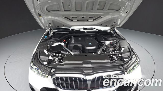 BMW 5-Series 2024 — photo 6