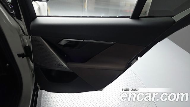 BMW 5-Series 2024 — photo 15