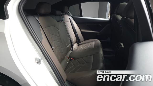 BMW 5-Series 2024 — photo 16