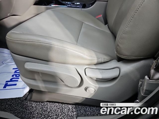 Kia Canival 2019 — photo 13