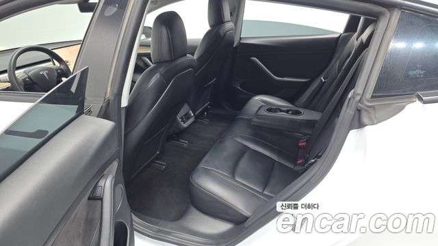 Tesla Model 3 2022 — photo 18