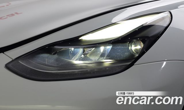 Tesla Model 3 2022 — photo 8