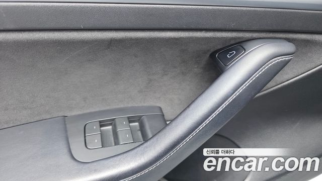 Tesla Model 3 2022 — photo 28