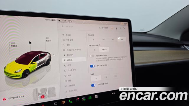 Tesla Model 3 2022 — photo 29