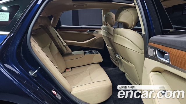 Genesis G80 2019 — photo 17