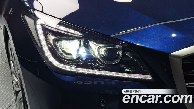 Genesis G80 2019 — photo 8