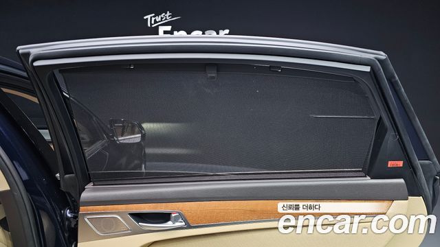 Genesis G80 2019 — photo 30