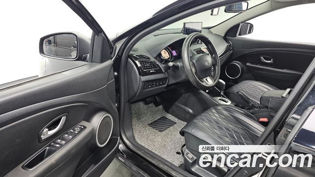 Renault Korea SM3 2016 — photo 17