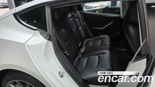 Tesla Model 3 2022 — photo 17